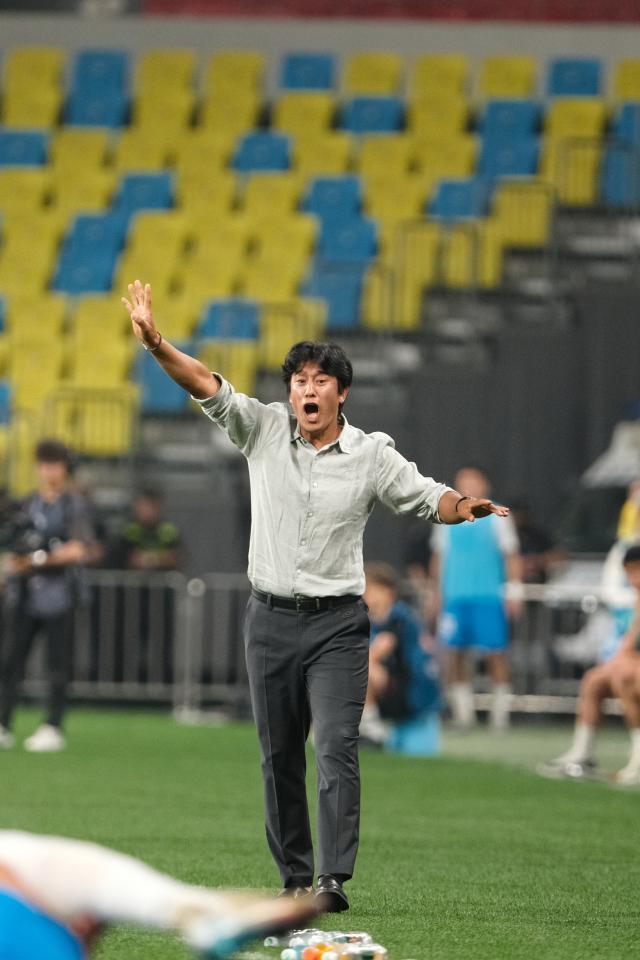 手机游戏-蓉城遭遇“最佳”魔咒连胜止步 球队反省存在的问题