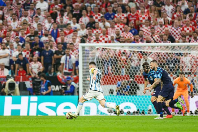 好玩的手机游戏大全-愤怒的梅西?受伤的梅西?还是那个超神的梅西!