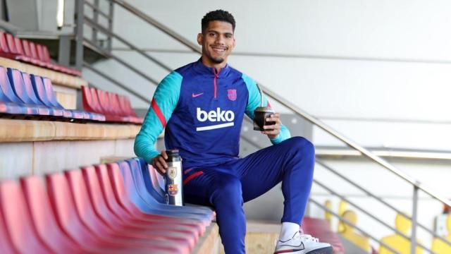 手机游戏排行榜-阿劳霍：我的领袖气质与生俱来 想在巴萨队史留名